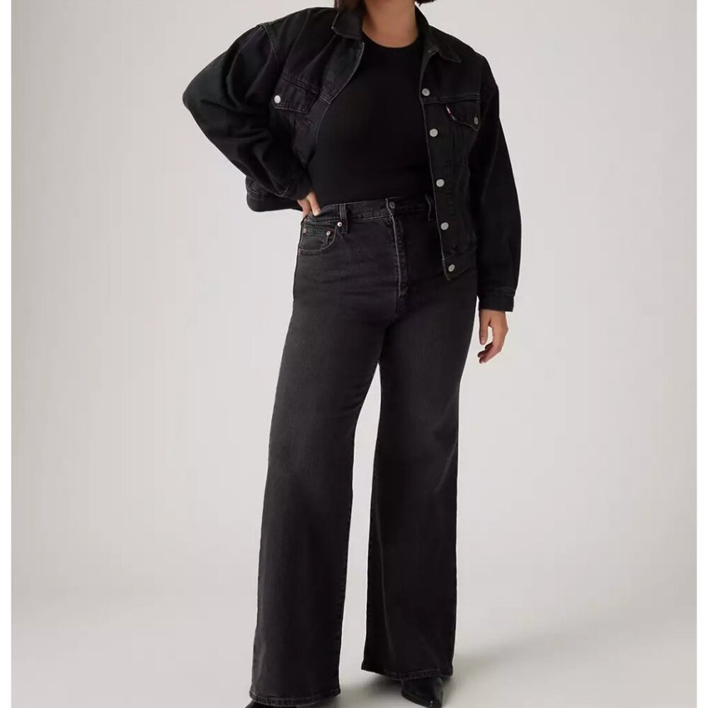 New Levi's 28x32 Premium Ribcage Bell Women's Jeans On The Town Black